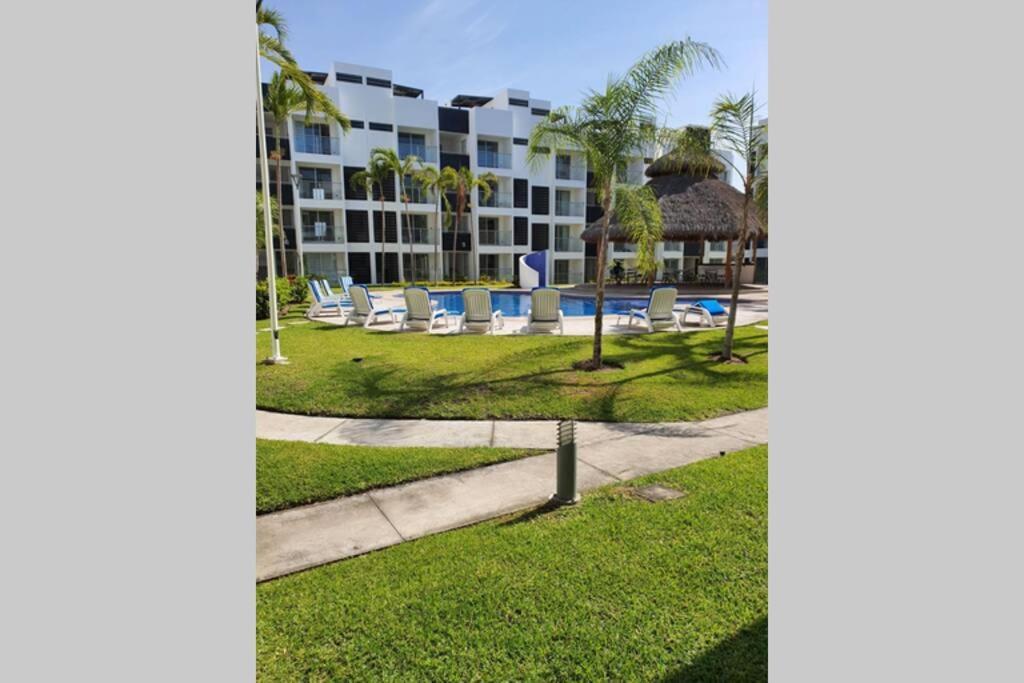 Апартаменты Departamento De Lujo En Manzanillo, Planta Baja Frente A La Alberca Экстерьер фото