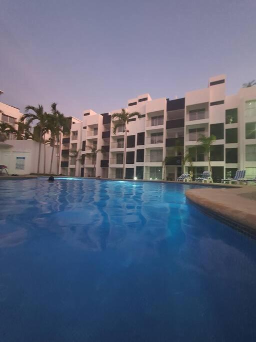 Апартаменты Departamento De Lujo En Manzanillo, Planta Baja Frente A La Alberca Экстерьер фото